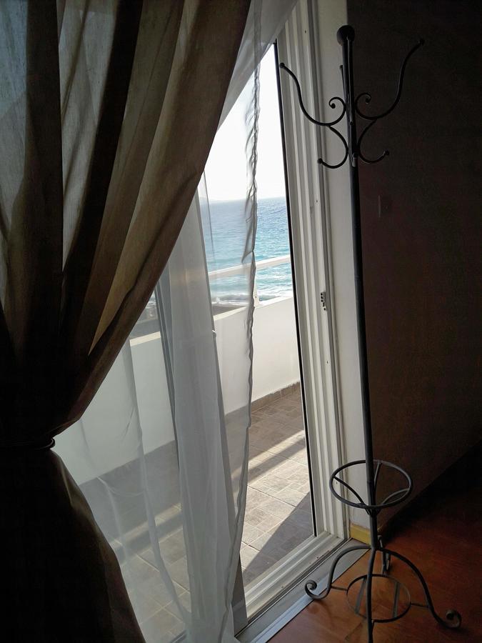 A Unique Seaside View!!! Apartman Rhodes City Kültér fotó